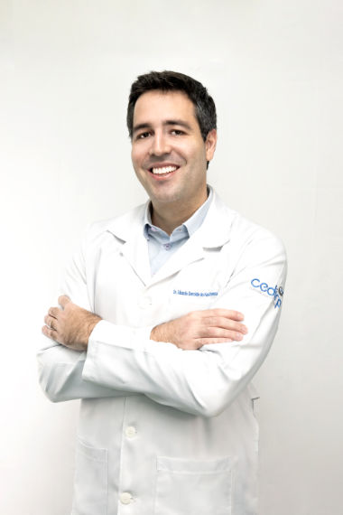 Dr. Eduardo Deroide do Nascimento